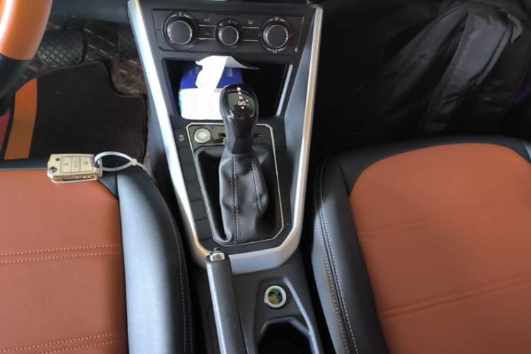 Used Volkswagen Polo 2021 Plus 1.5L Automatic Colorful Tech Edition Gear Lever