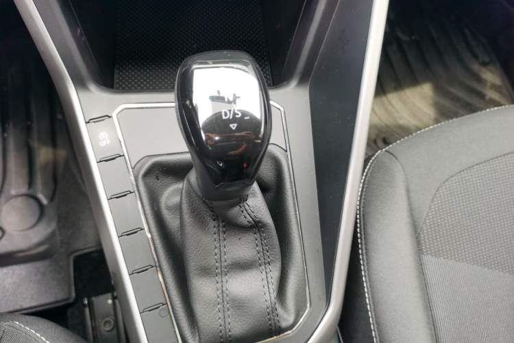 Used Volkswagen Polo 2021 Plus 1.5L Automatic Panoramic Enjoyment Edition Gear Lever