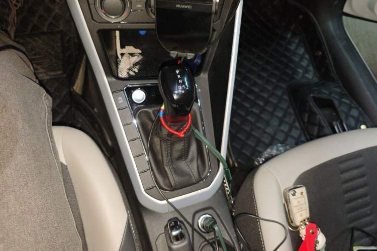 Used Volkswagen Polo 2021 Plus 1.5L Automatic Colorful Tech Edition Gear Lever