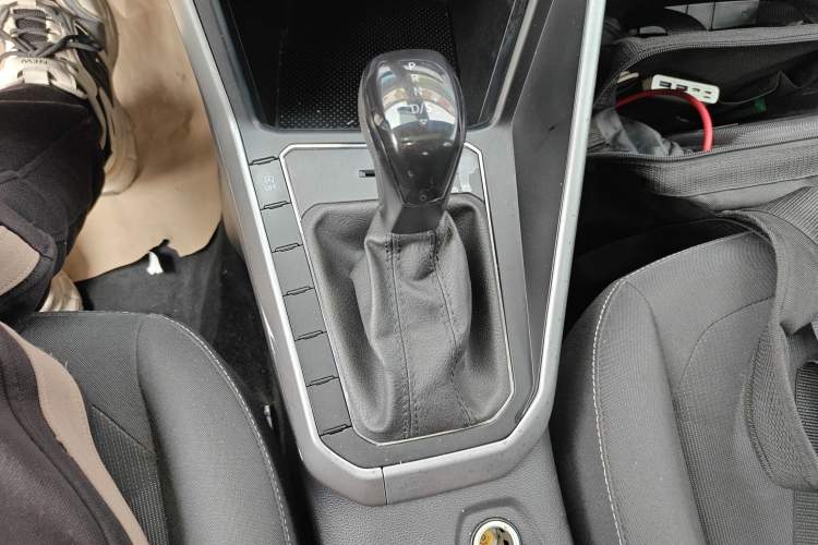 Used Volkswagen Polo 2021 Plus 1.5L Automatic Panoramic Enjoyment Edition Gear Lever