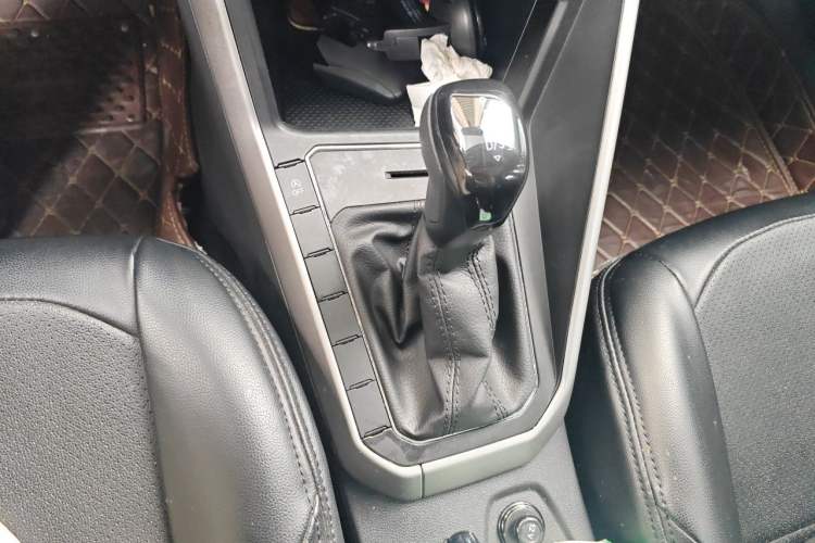 Used Volkswagen Polo 2021 Plus 1.5L Automatic Panoramic Enjoyment Edition Gear Lever