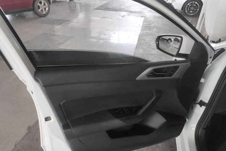 Used Volkswagen Polo 2021 Plus 1.5L Automatic Panoramic Enjoyment Edition Interior 4
