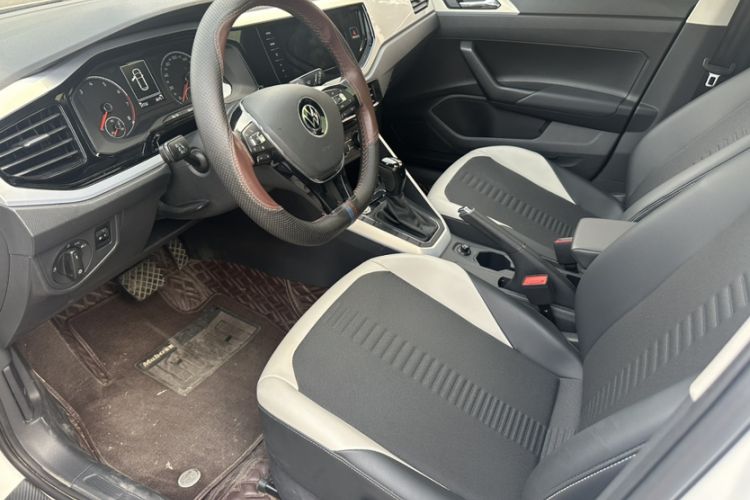 Used Volkswagen Polo 2021 Plus 1.5L Automatic Colorful Tech Edition Interior 4