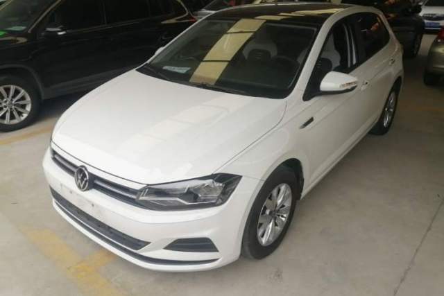 Ojetý Volkswagen Polo 2021 Plus 1.5L Automatic Colorful Tech Edition