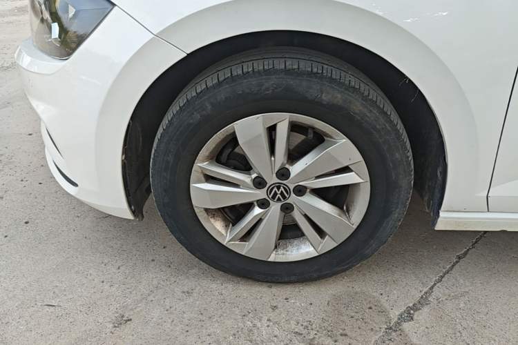 Used Volkswagen Polo 2021 Plus 1.5L Automatic Panoramic Enjoyment Edition Left Front Wheel Hub
