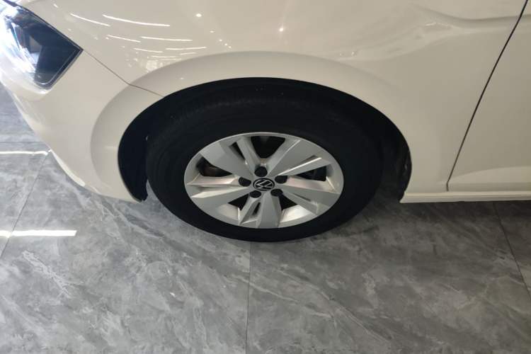 Used Volkswagen Polo 2021 Plus 1.5L Automatic Panoramic Enjoyment Edition Left Front Wheel Hub