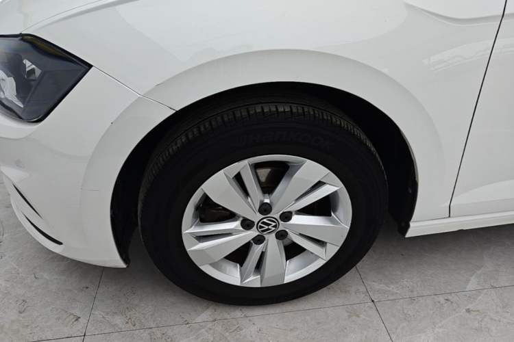 Used Volkswagen Polo 2021 Plus 1.5L Automatic Panoramic Enjoyment Edition Left Front Wheel Hub