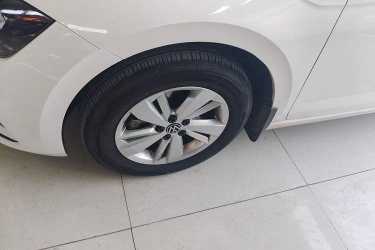 Used Volkswagen Polo 2021 Plus 1.5L Automatic Panoramic Enjoyment Edition Left Front Wheel Hub