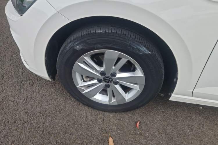 Used Volkswagen Polo 2021 Plus 1.5L Automatic Panoramic Enjoyment Edition Left Front Wheel Hub