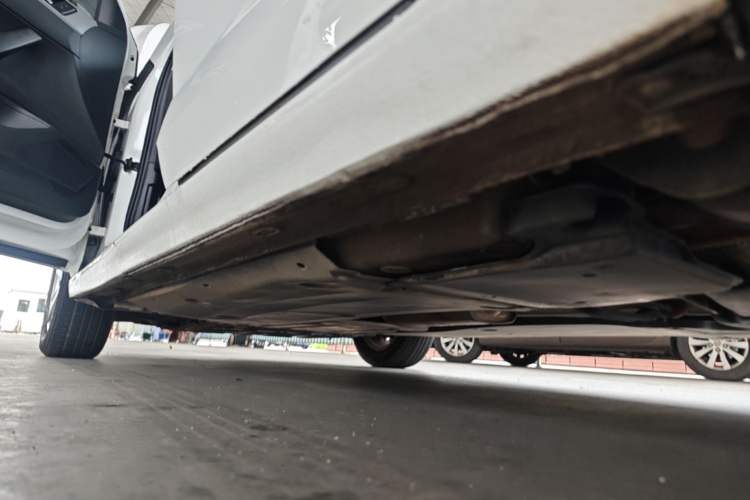 Used Volkswagen Polo 2021 Plus 1.5L Automatic Panoramic Enjoyment Edition Left Side Sill
