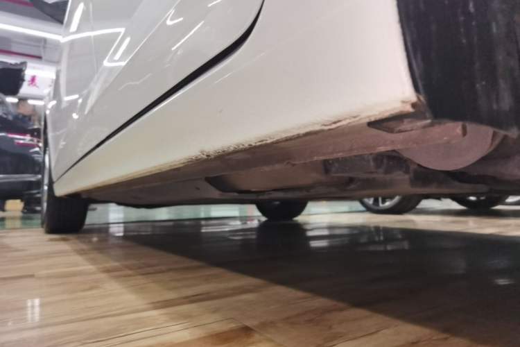 Used Volkswagen Polo 2021 Plus 1.5L Automatic Panoramic Enjoyment Edition Left Side Sill