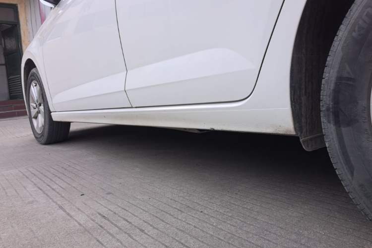 Used Volkswagen Polo 2021 Plus 1.5L Automatic Panoramic Enjoyment Edition Left Side Sill