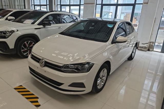 Ojetý Volkswagen Polo 2021 Plus 1.5L Automatic Panoramic Enjoyment Edition