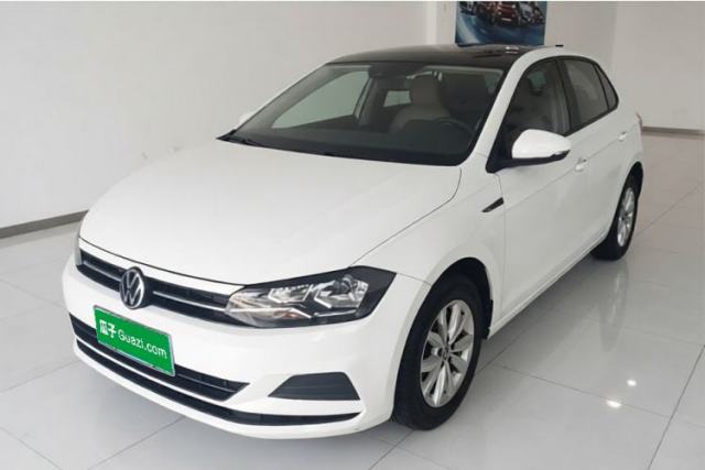 Ojetý Volkswagen Polo 2021 Plus 1.5L Automatic Colorful Tech Edition