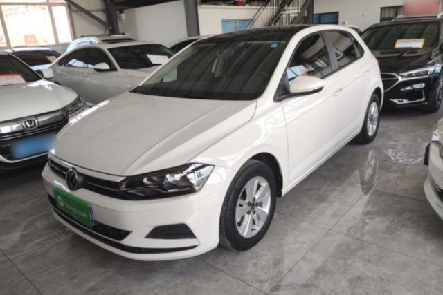 Ojetý Volkswagen Polo 2021 Plus 1.5L Automatic Panoramic Enjoyment Edition