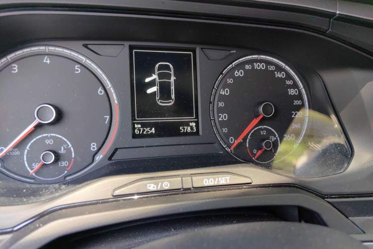 Used Volkswagen Polo 2021 Plus 1.5L Automatic Panoramic Enjoyment Edition Odometer Close Up