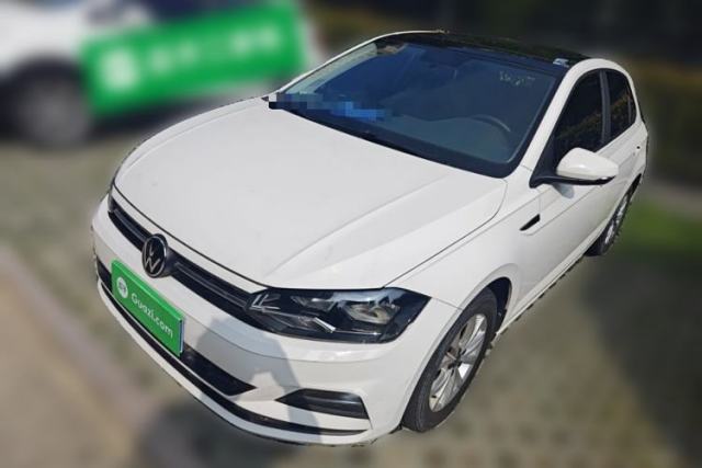 Ojetý Volkswagen Polo 2021 Plus 1.5L Automatic Colorful Tech Edition