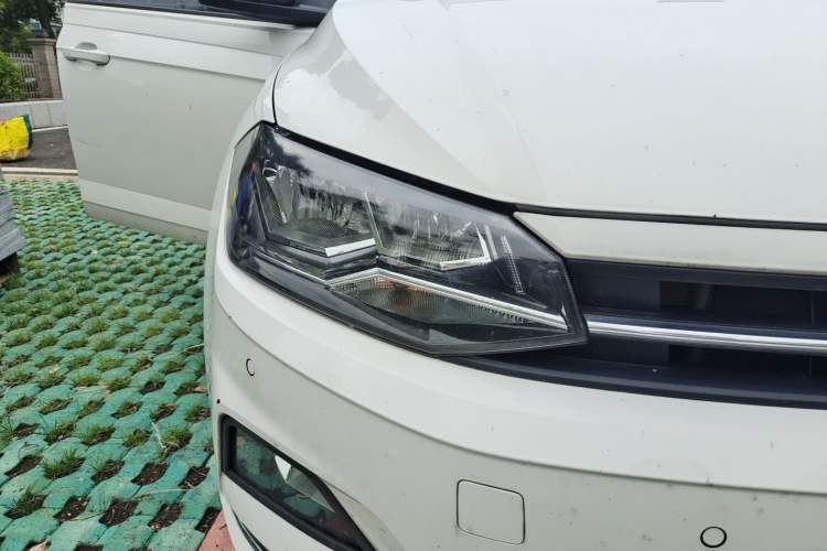 Used Volkswagen Polo 2021 Plus 1.5L Automatic Trendy Smart Luxury Edition Right Front Headlight