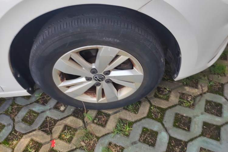 Used Volkswagen Polo 2021 Plus 1.5L Automatic Panoramic Enjoyment Edition Right Front Wheel Hub