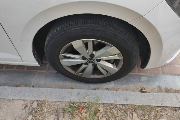 Used Volkswagen Polo 2021 Plus 1.5L Automatic Panoramic Enjoyment Edition Right Front Wheel Hub