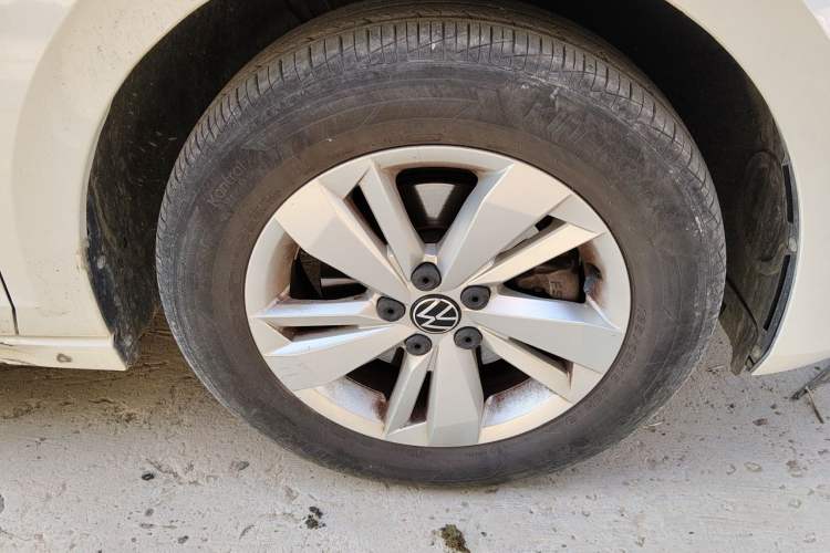 Used Volkswagen Polo 2021 Plus 1.5L Automatic Panoramic Enjoyment Edition Right Front Wheel Hub