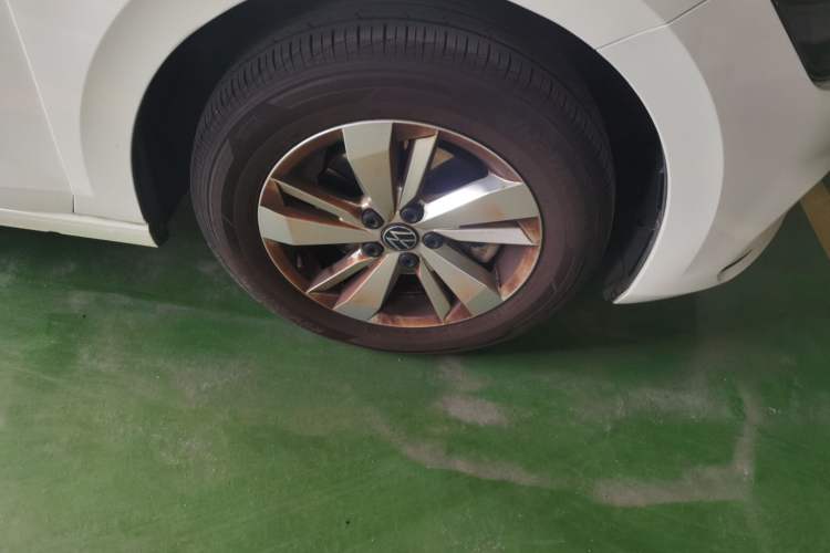 Used Volkswagen Polo 2021 Plus 1.5L Automatic Panoramic Enjoyment Edition Right Front Wheel Hub