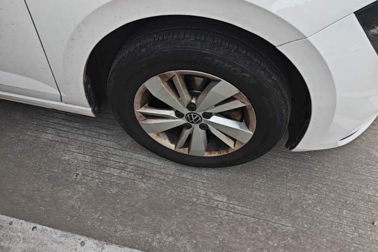 Used Volkswagen Polo 2021 Plus 1.5L Automatic Panoramic Enjoyment Edition Right Front Wheel Hub