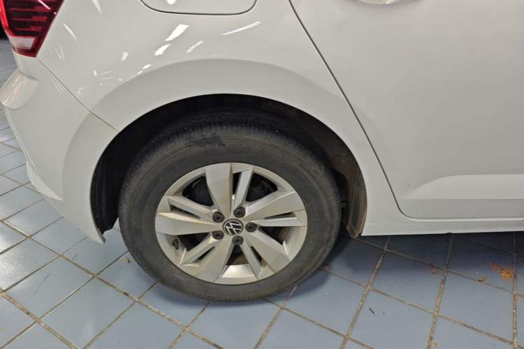 Used Volkswagen Polo 2021 Plus 1.5L Automatic Panoramic Enjoyment Edition Right Rear Wheel Hub