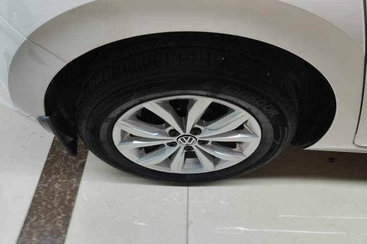 Used Volkswagen Polo 2021 Plus 1.5L Automatic Colorful Tech Edition Right Rear Wheel Hub
