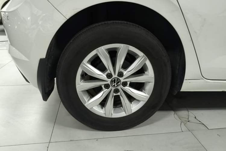 Used Volkswagen Polo 2021 Plus 1.5L Automatic Colorful Tech Edition Right Rear Wheel Hub