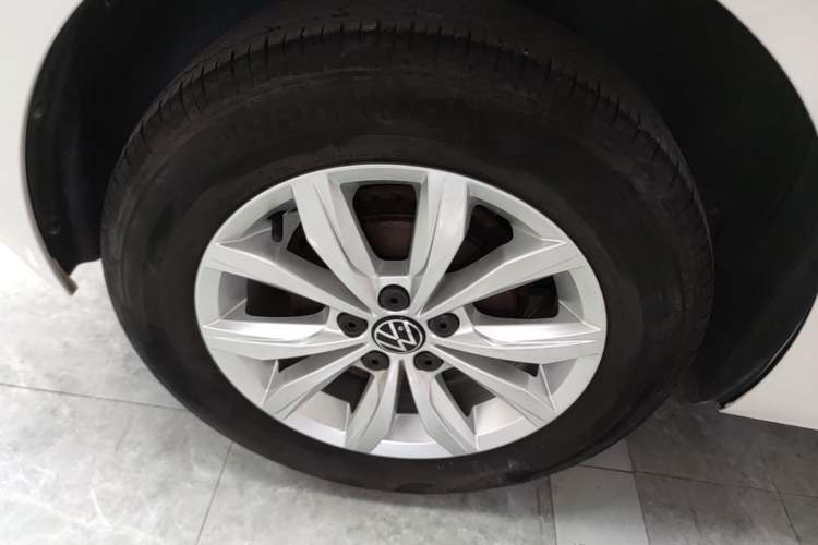Used Volkswagen Polo 2021 Plus 1.5L Automatic Colorful Tech Edition Right Rear Wheel Hub