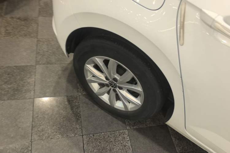 Used Volkswagen Polo 2021 Plus 1.5L Automatic Colorful Tech Edition Right Rear Wheel Hub