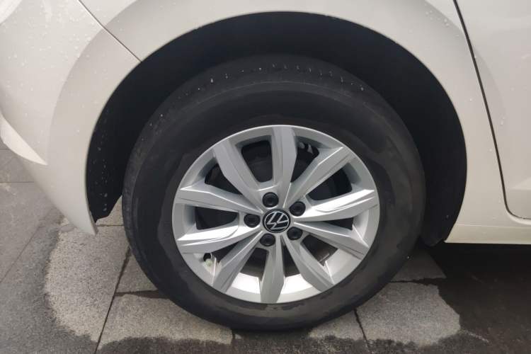 Used Volkswagen Polo 2021 Plus 1.5L Automatic Colorful Tech Edition Right Rear Wheel Hub