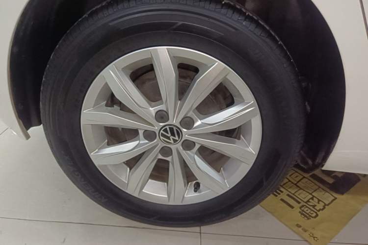Used Volkswagen Polo 2021 Plus 1.5L Automatic Colorful Tech Edition Right Rear Wheel Hub