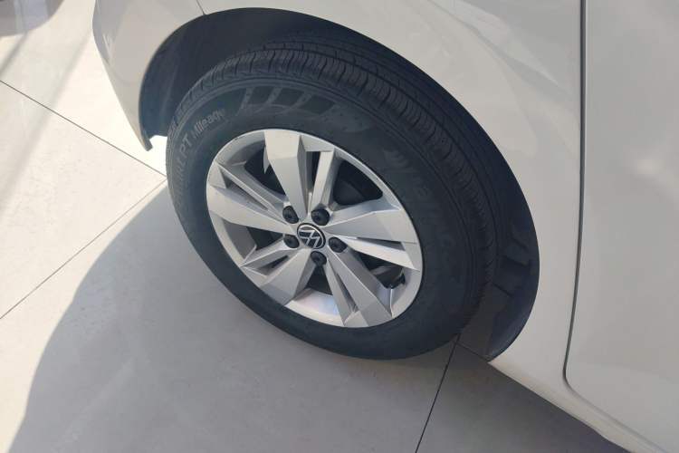 Used Volkswagen Polo 2021 Plus 1.5L Automatic Panoramic Enjoyment Edition Right Rear Wheel Hub