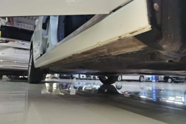 Used Volkswagen Polo 2021 Plus 1.5L Automatic Panoramic Enjoyment Edition Right Side Sill