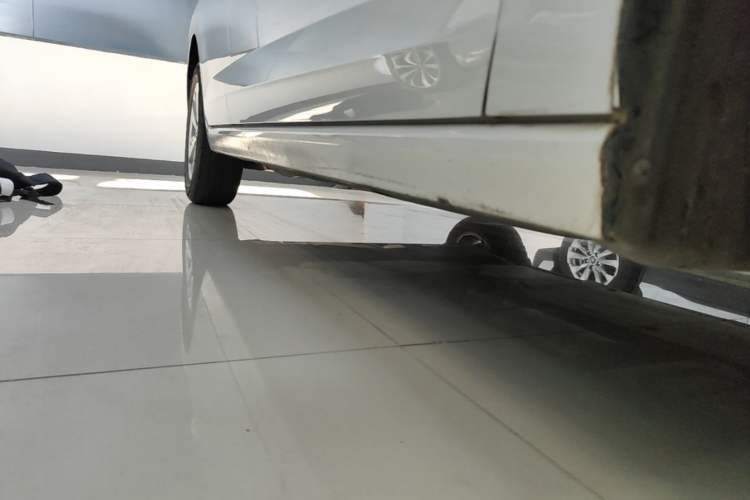 Used Volkswagen Polo 2021 Plus 1.5L Automatic Panoramic Enjoyment Edition Right Side Sill