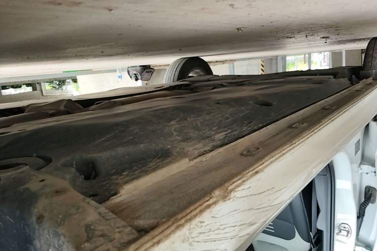 Used Volkswagen Polo 2021 Plus 1.5L Automatic Colorful Tech Edition Right Side Sill
