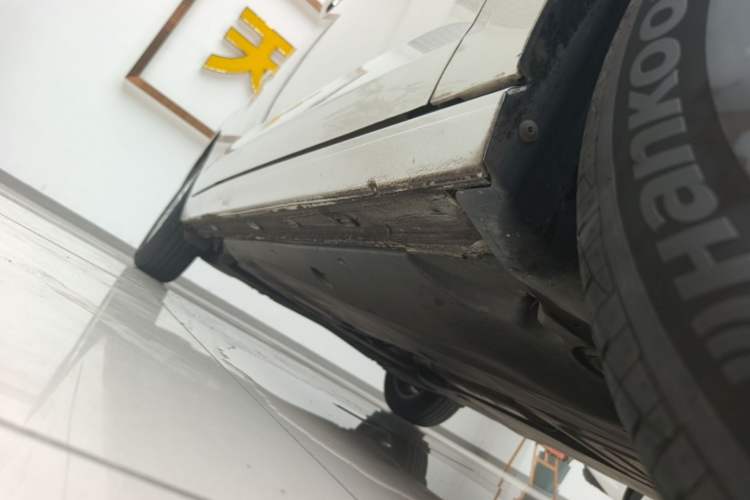 Used Volkswagen Polo 2021 Plus 1.5L Automatic Colorful Tech Edition Right Side Sill