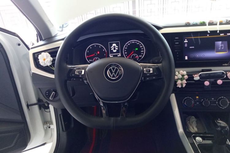 Used Volkswagen Polo 2021 Plus 1.5L Automatic Colorful Tech Edition Steering Wheel