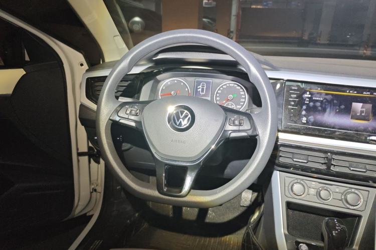 Used Volkswagen Polo 2021 Plus 1.5L Automatic Colorful Tech Edition Steering Wheel