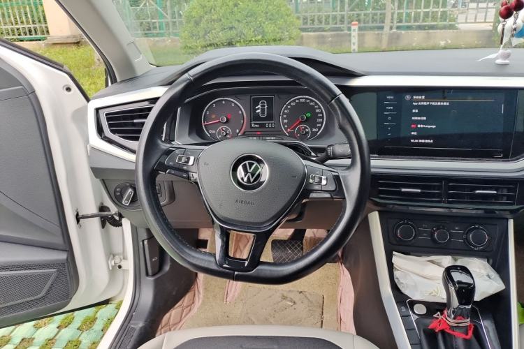 Used Volkswagen Polo 2021 Plus 1.5L Automatic Trendy Smart Luxury Edition Steering Wheel