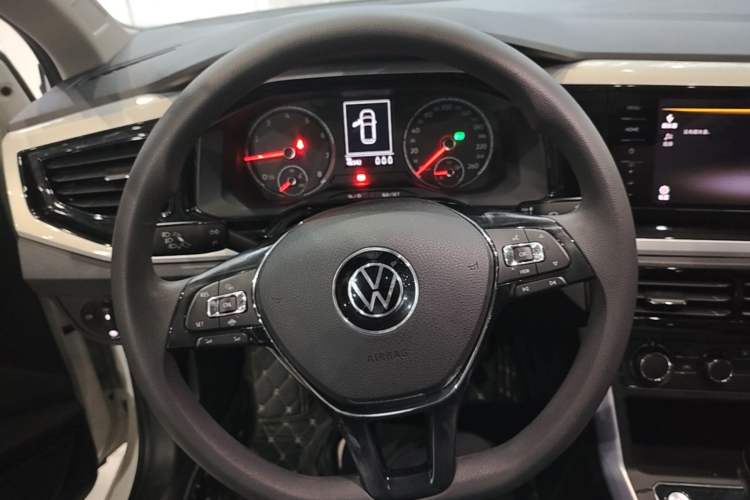 Used Volkswagen Polo 2021 Plus 1.5L Automatic Colorful Tech Edition Steering Wheel