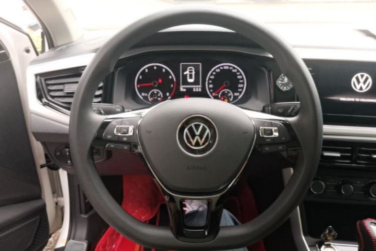 Used Volkswagen Polo 2021 Plus 1.5L Automatic Colorful Tech Edition Steering Wheel