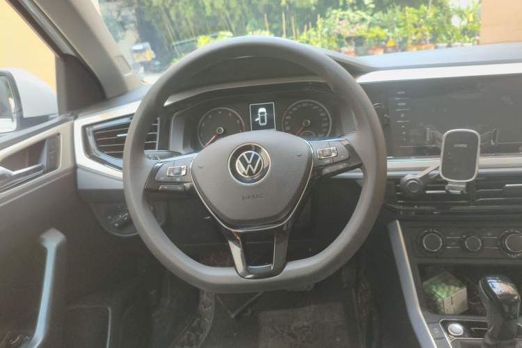 Used Volkswagen Polo 2021 Plus 1.5L Automatic Colorful Tech Edition Steering Wheel