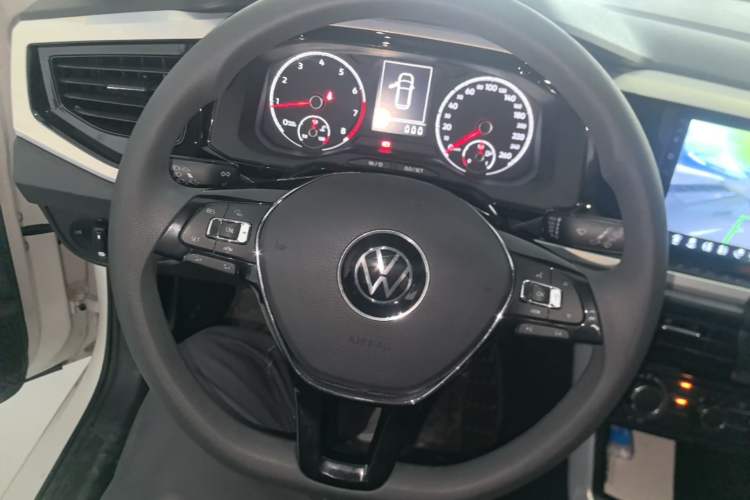 Used Volkswagen Polo 2021 Plus 1.5L Automatic Colorful Tech Edition Steering Wheel