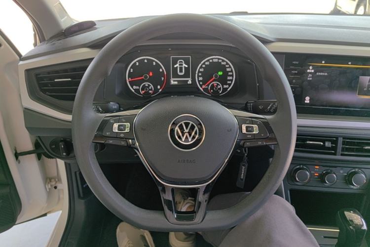 Used Volkswagen Polo 2021 Plus 1.5L Automatic Panoramic Enjoyment Edition Steering Wheel