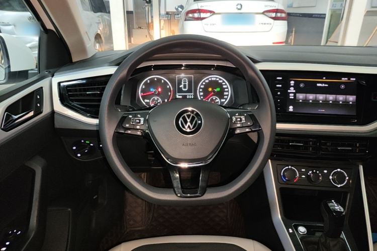 Used Volkswagen Polo 2021 Plus 1.5L Automatic Colorful Tech Edition Steering Wheel