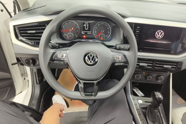 Used Volkswagen Polo 2021 Plus 1.5L Automatic Colorful Tech Edition Steering Wheel