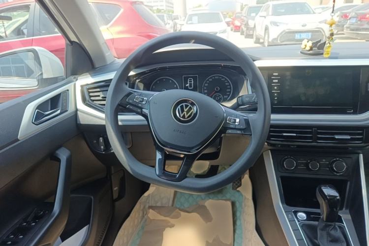 Used Volkswagen Polo 2021 Plus 1.5L Automatic Colorful Tech Edition Steering Wheel